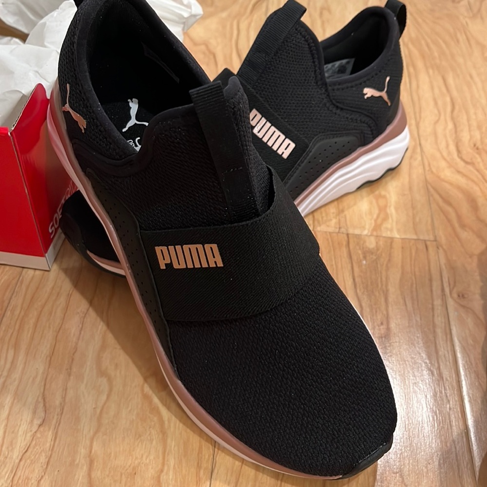 Puma women slip on shoes